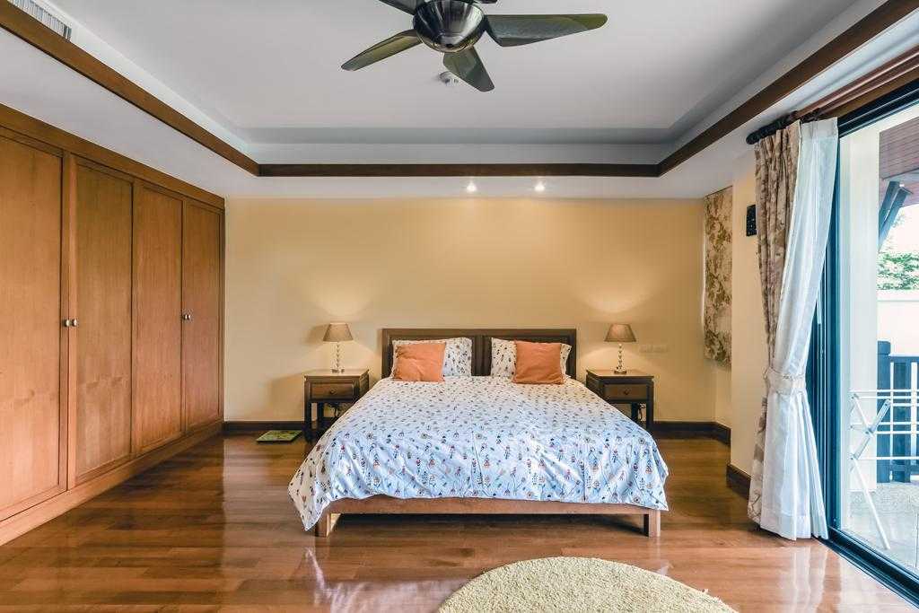 Property image - full photo 3