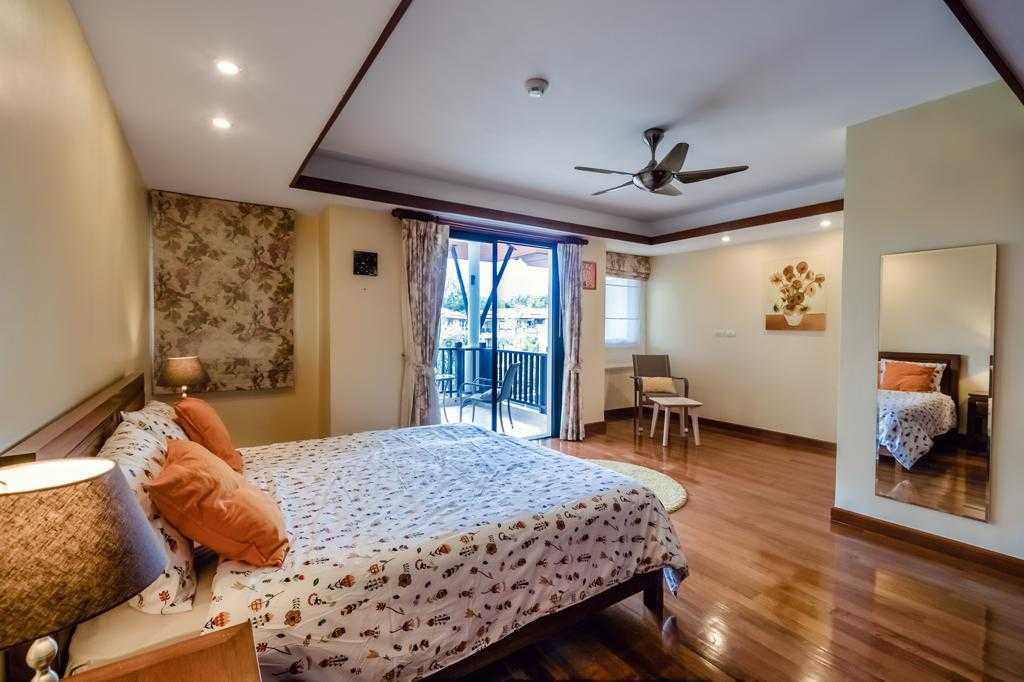 Property image - full photo 17