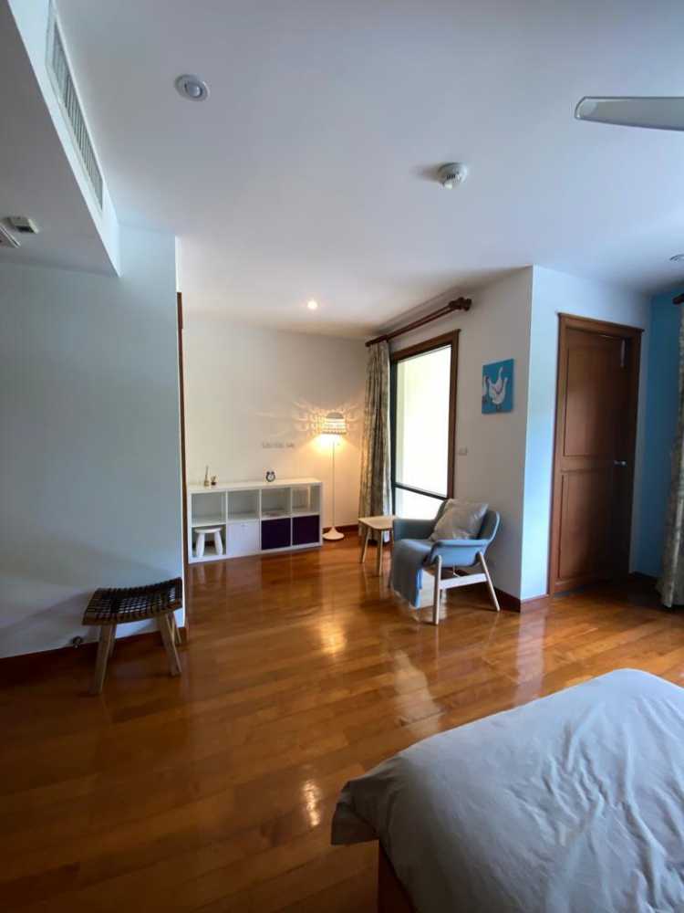 Property image - full photo 7