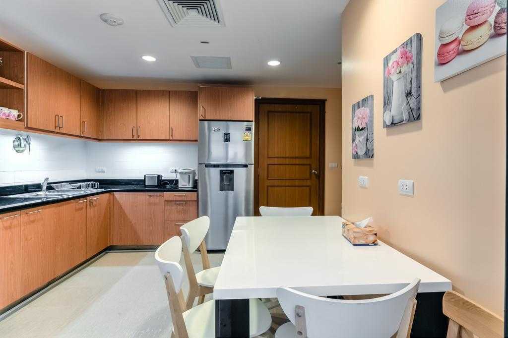 Property image - full photo 15