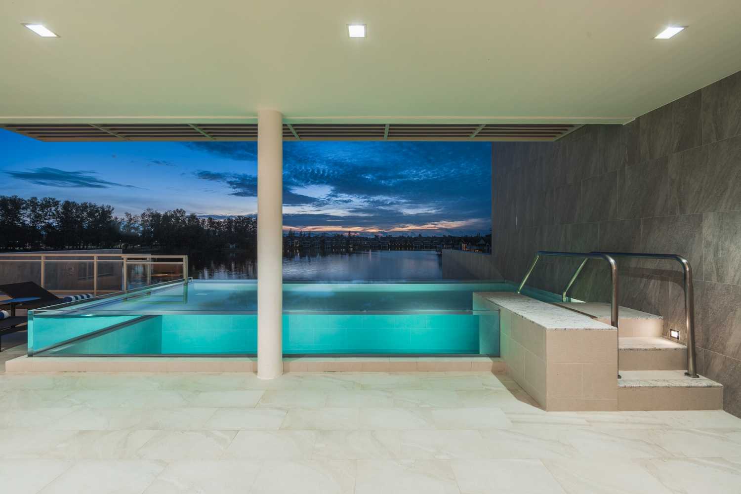Property image - full photo 25