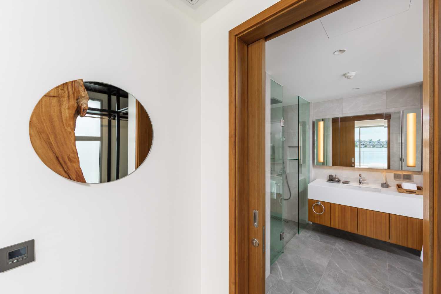 Property image - full photo 13