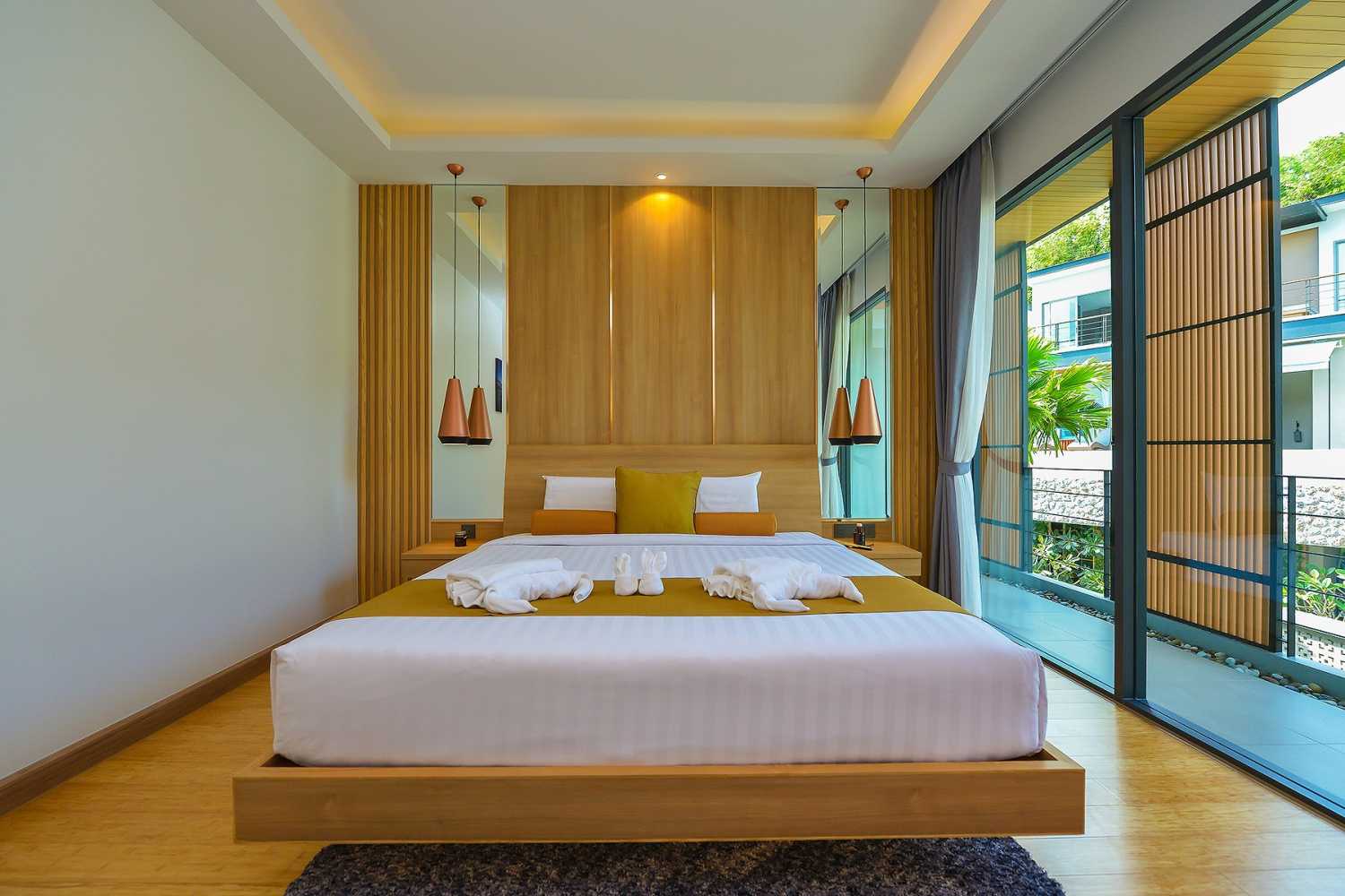 Property image - full photo 2