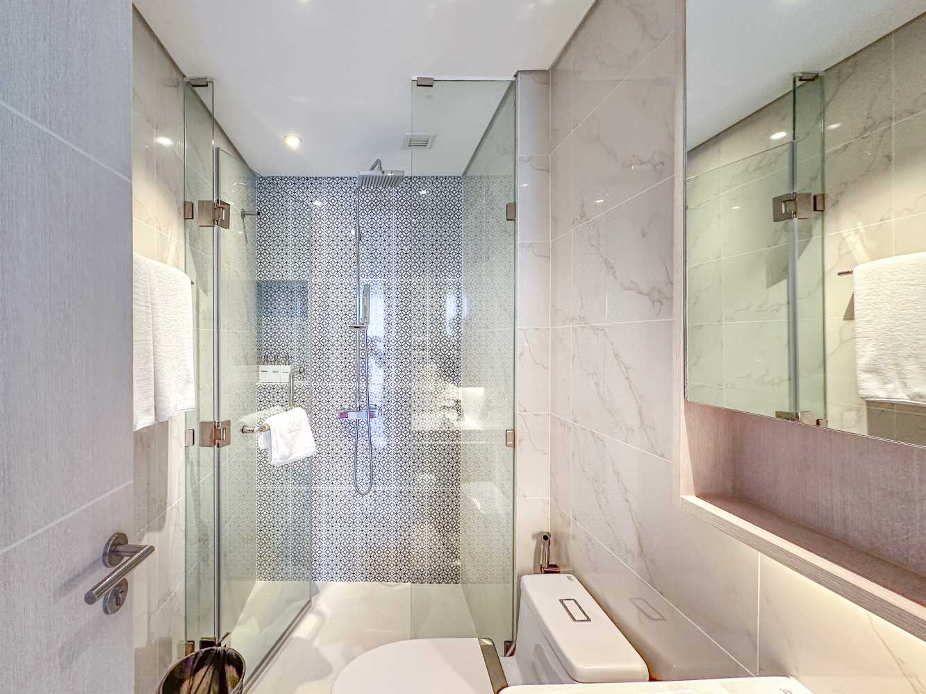 Property image - full photo 15