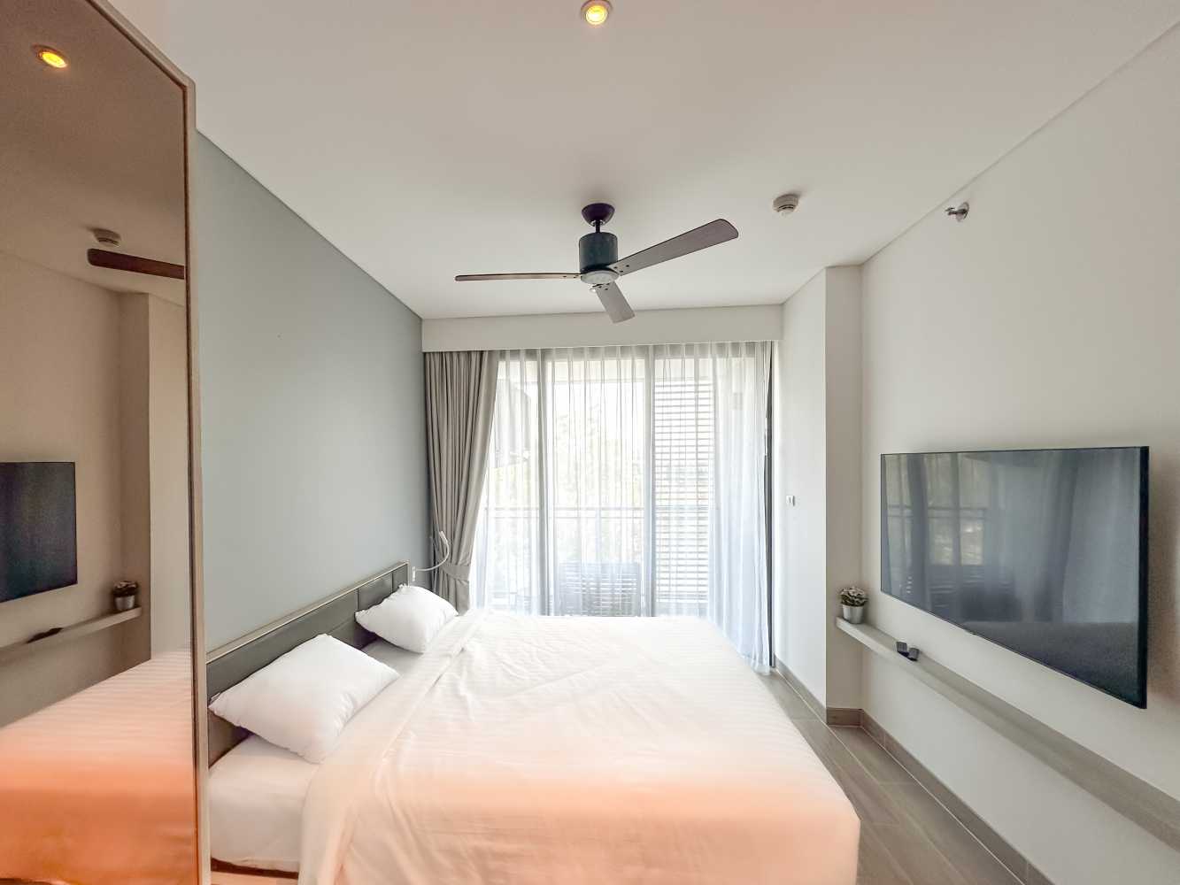 Property image - full photo 11