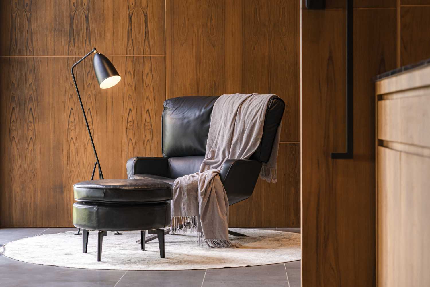 Property image - full photo 8