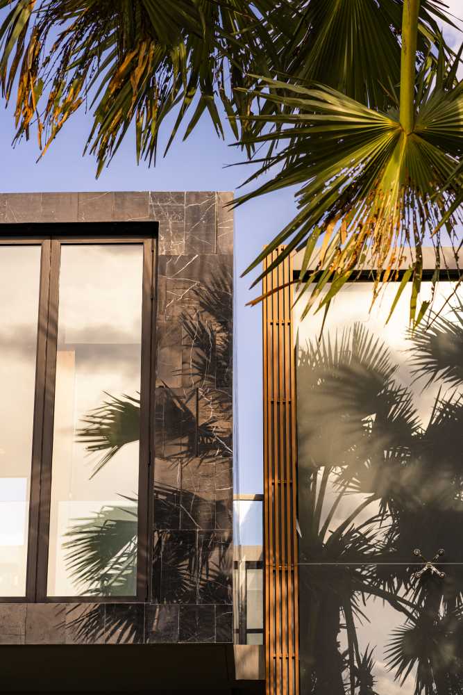 Property image - full photo 10