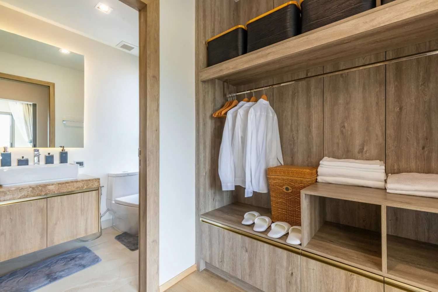 Property image - full photo 12