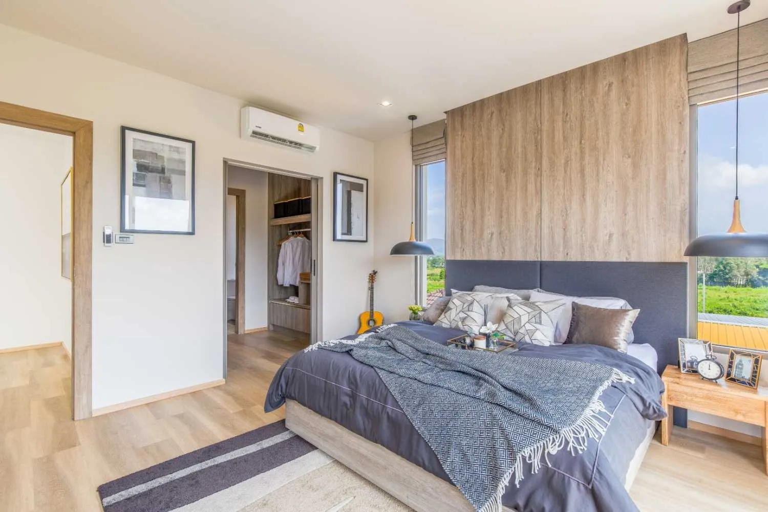 Property image - full photo 8