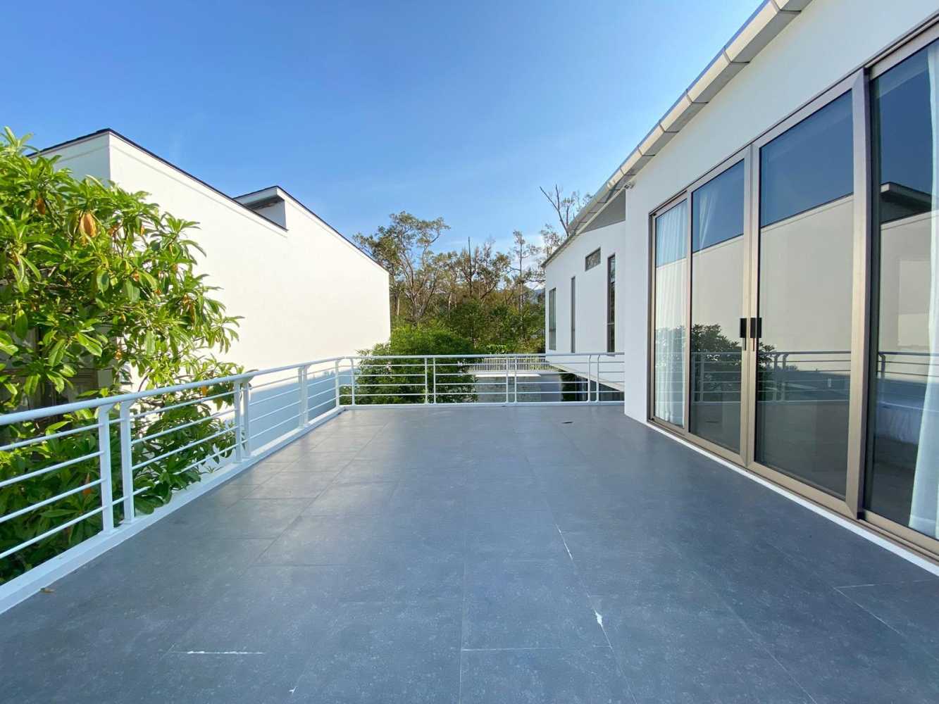 Property image - full photo 21