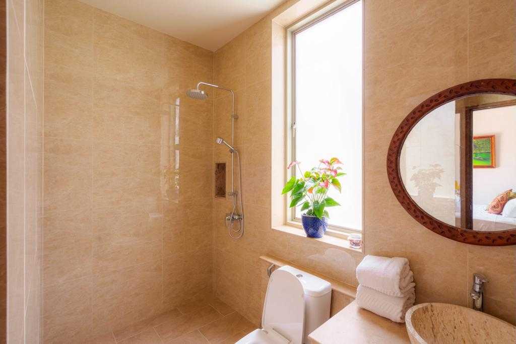 Property image - full photo 14