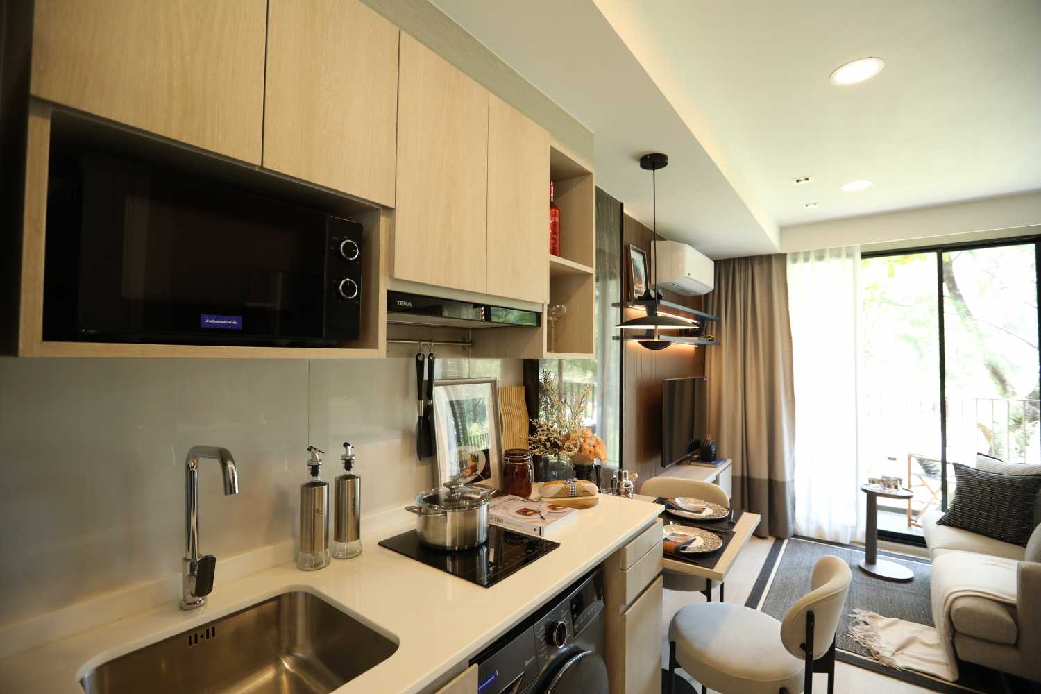 Property image - full photo 3