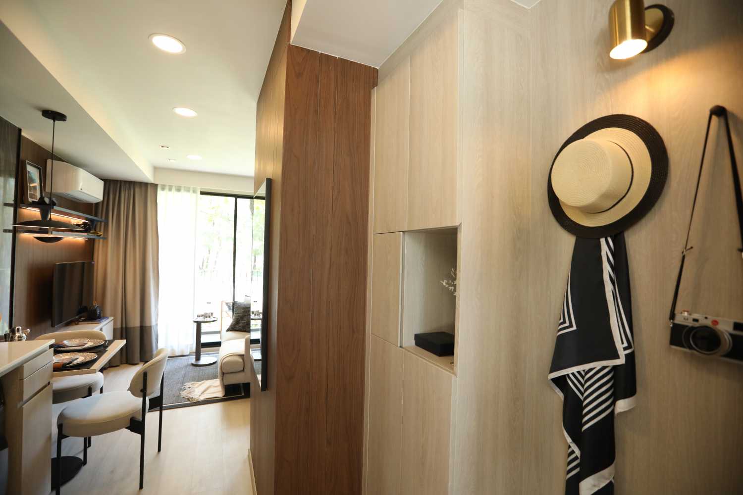 Property image - full photo 2