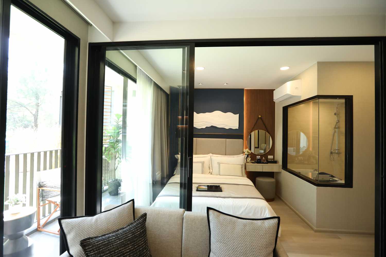 Property image - full photo 5