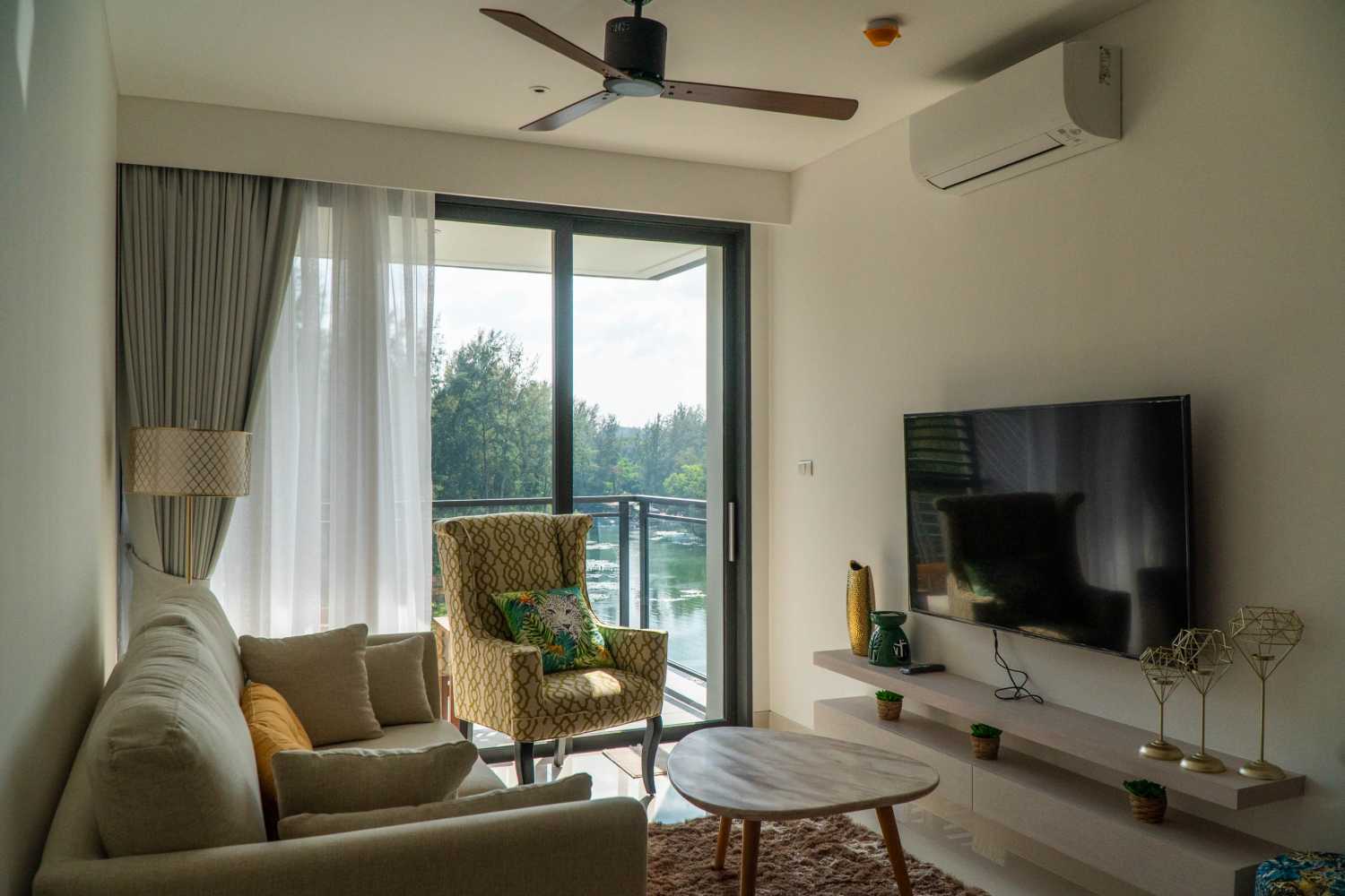 Property image - full photo 22
