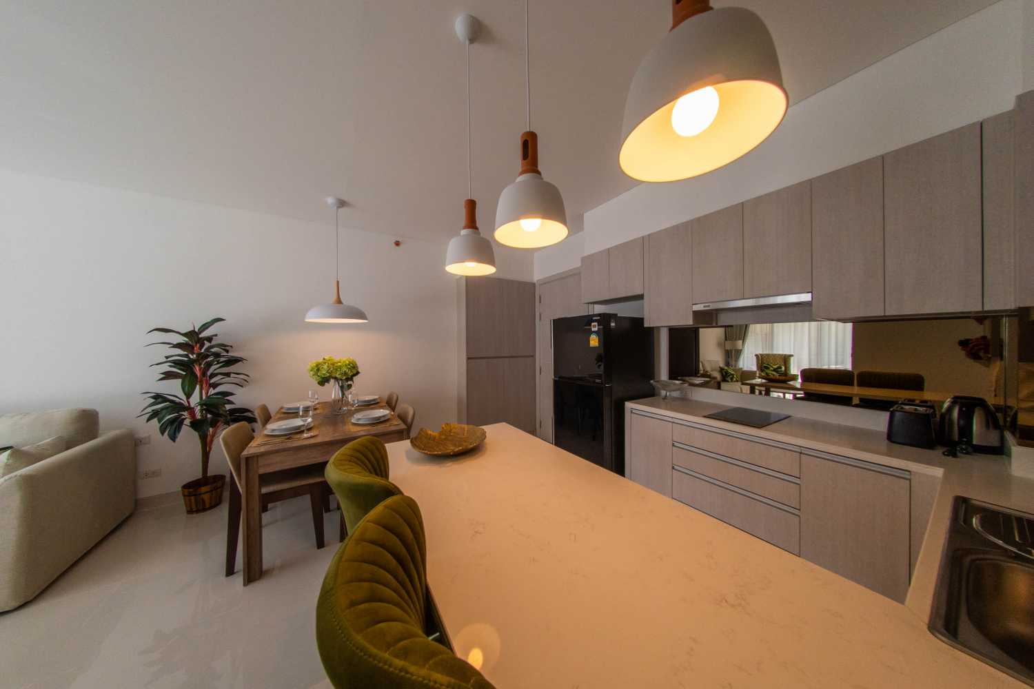 Property image - full photo 11