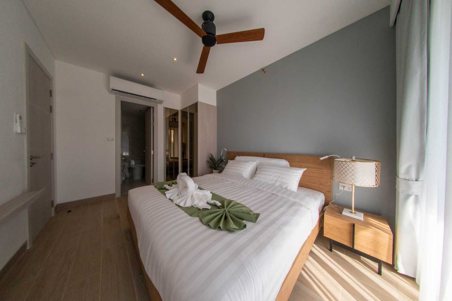 Property image - full photo 16
