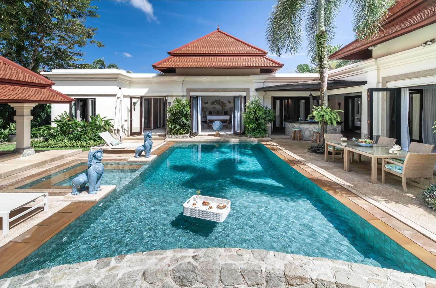 Property image - full photo 1