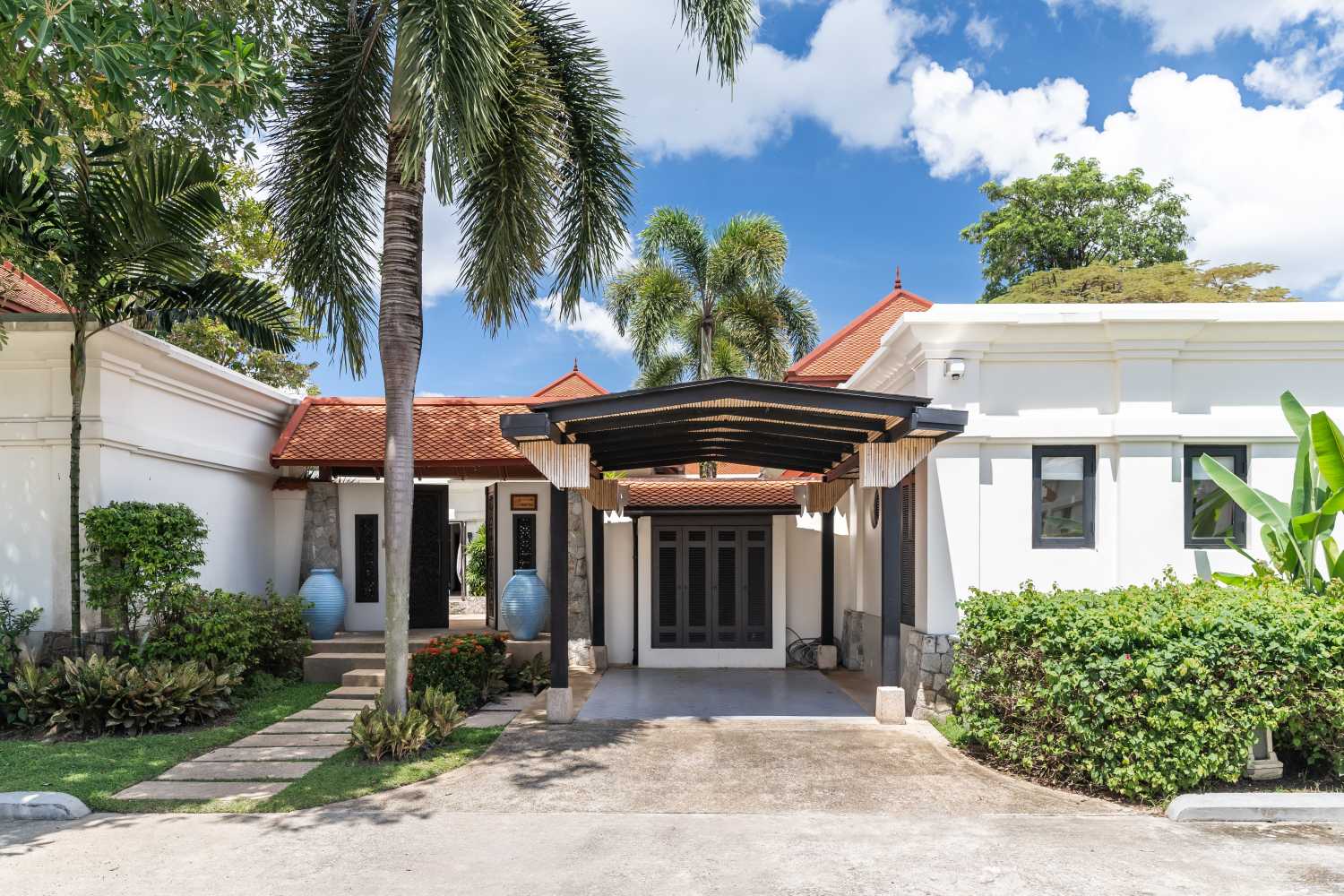 Property image - full photo 36