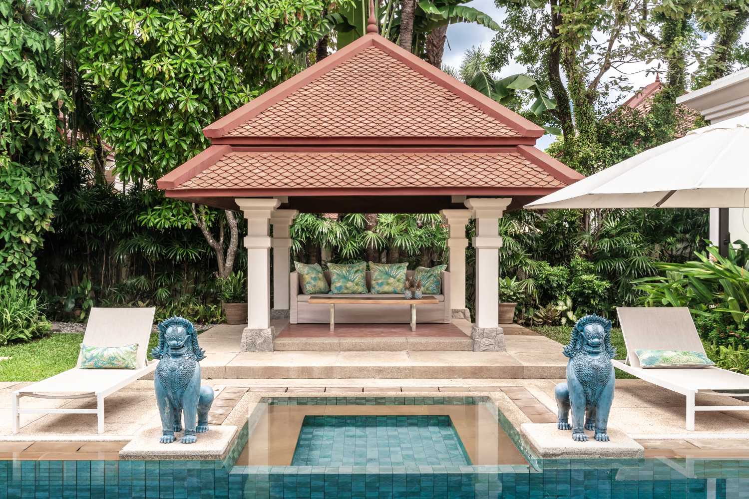 Property image - full photo 3