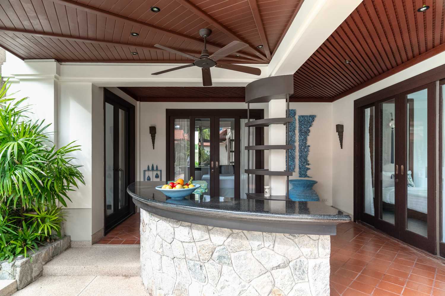 Property image - full photo 6
