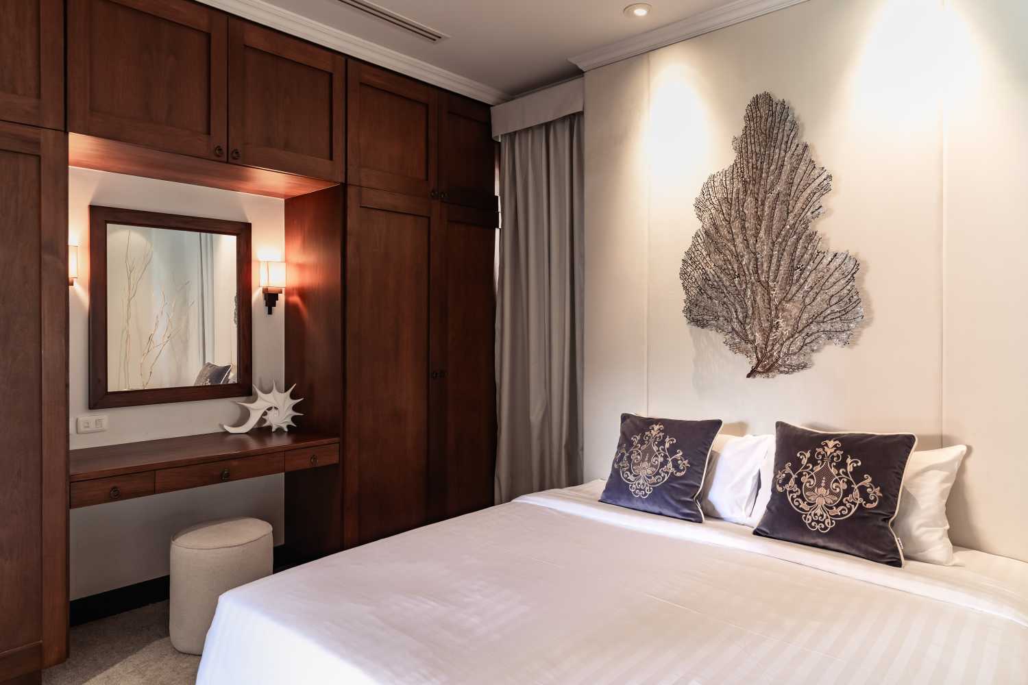 Property image - full photo 8