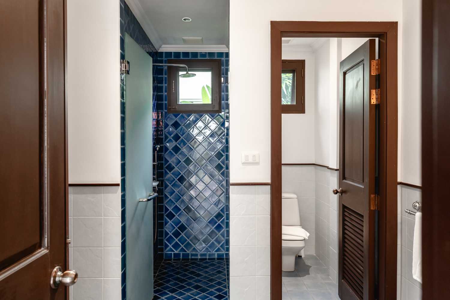 Property image - full photo 12