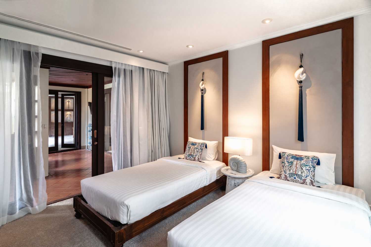 Property image - full photo 14