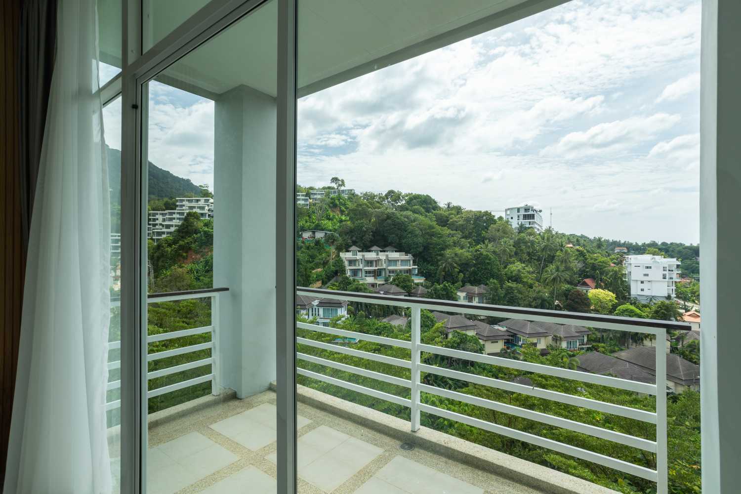 Property image - full photo 19