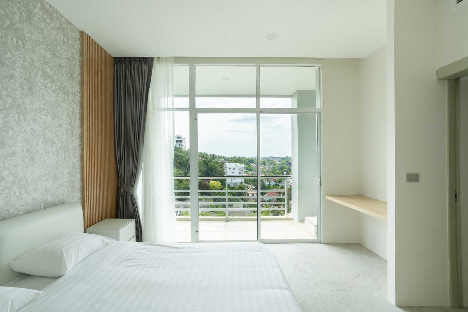 Property image - full photo 14