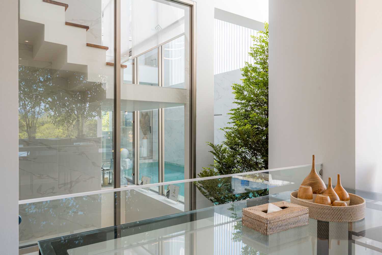 Property image - full photo 8