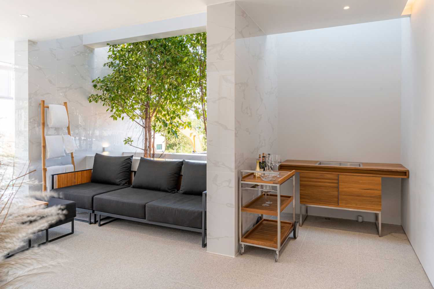 Property image - full photo 6