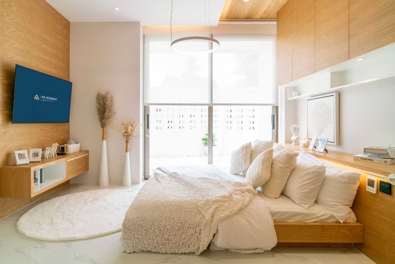 Property image - full photo 15