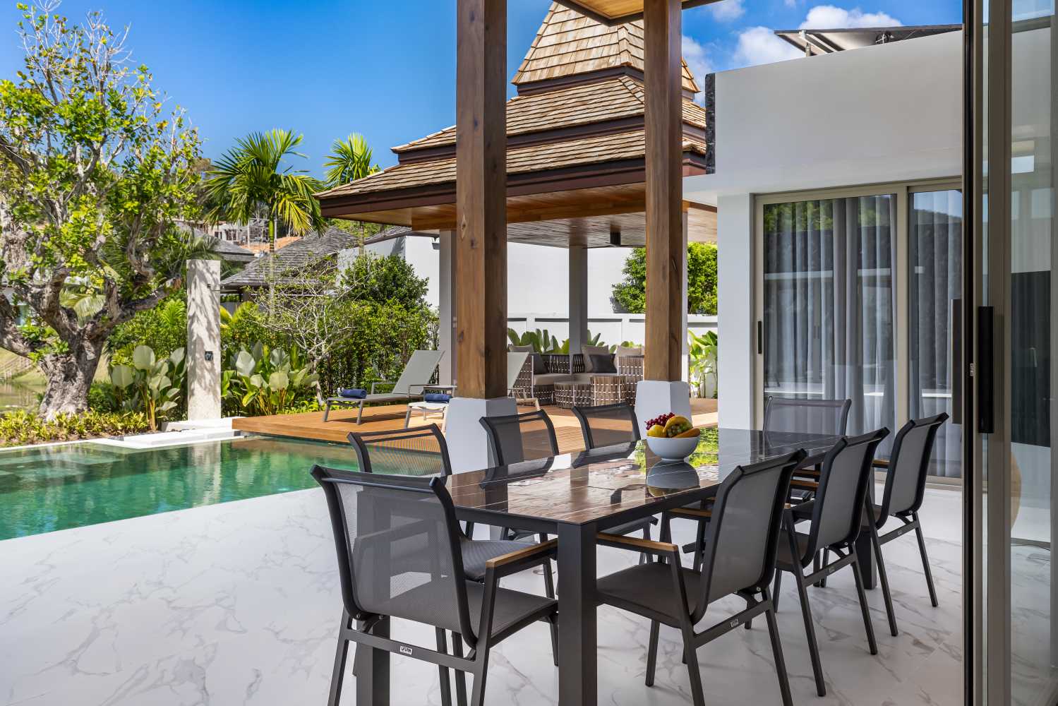 Property image - full photo 14