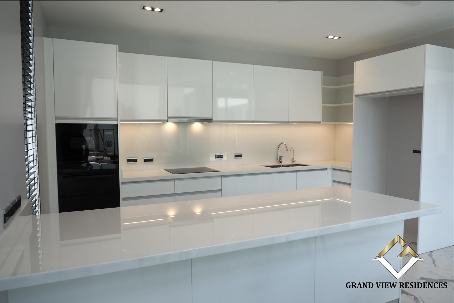 Property image - full photo 6