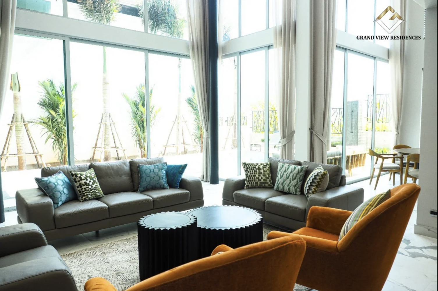 Property image - full photo 4