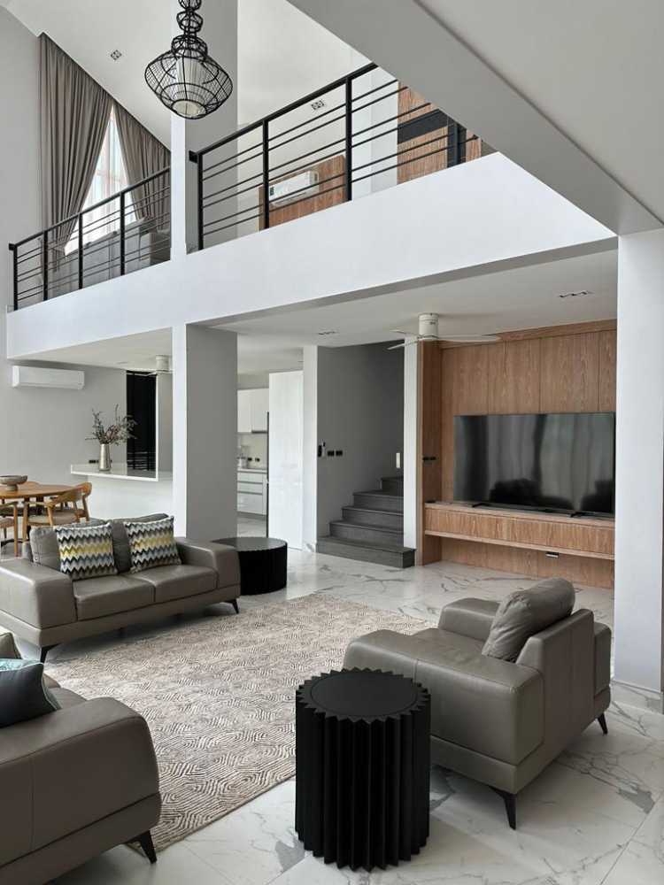 Property image - full photo 5