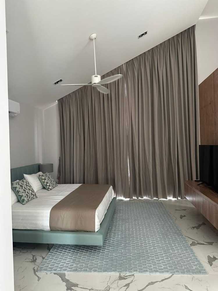 Property image - full photo 15