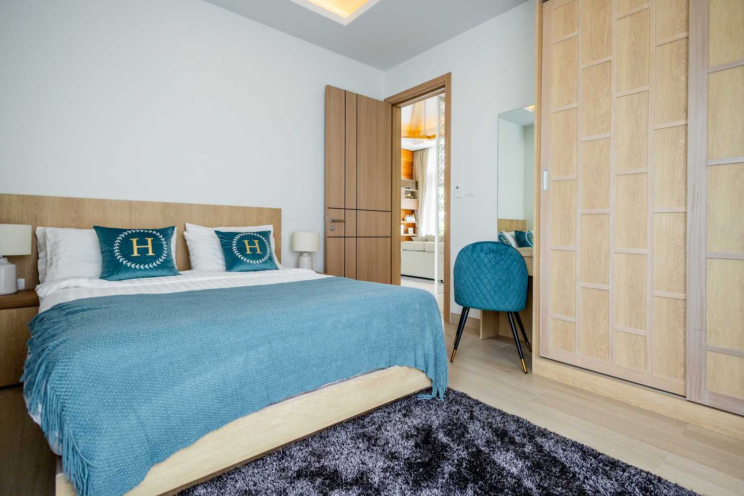 Property image - full photo 18