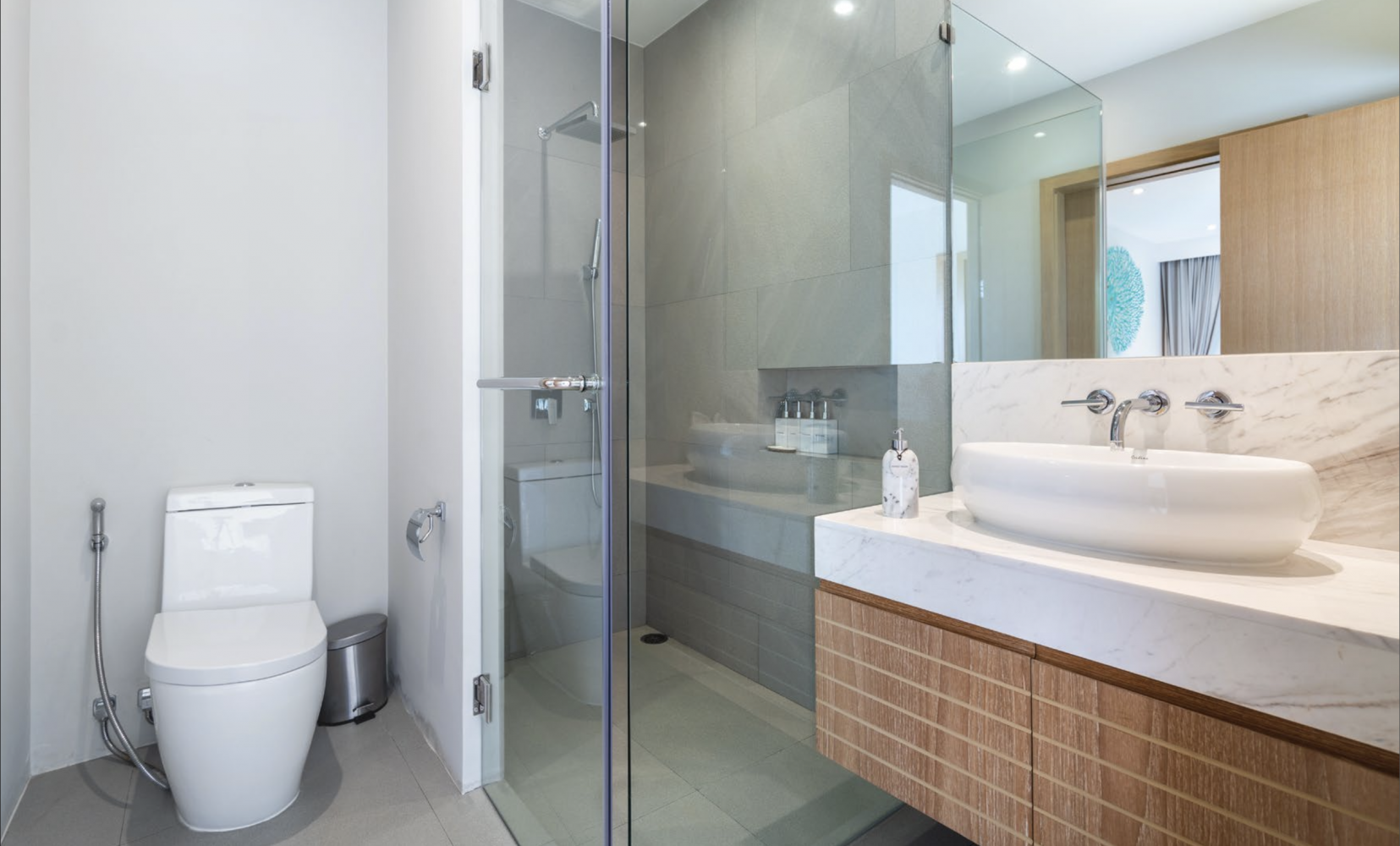 Property image - full photo 5