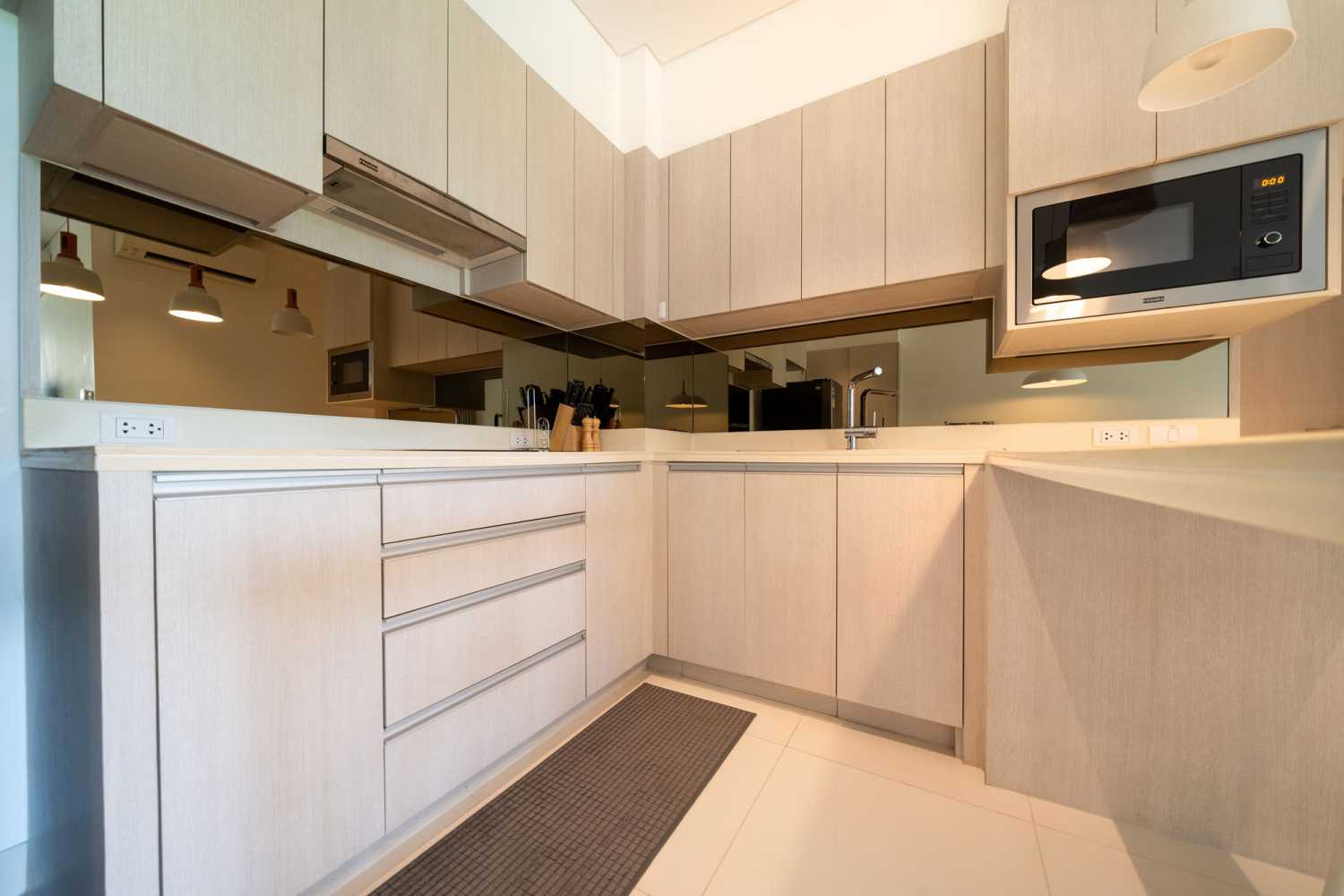 Property image - full photo 17