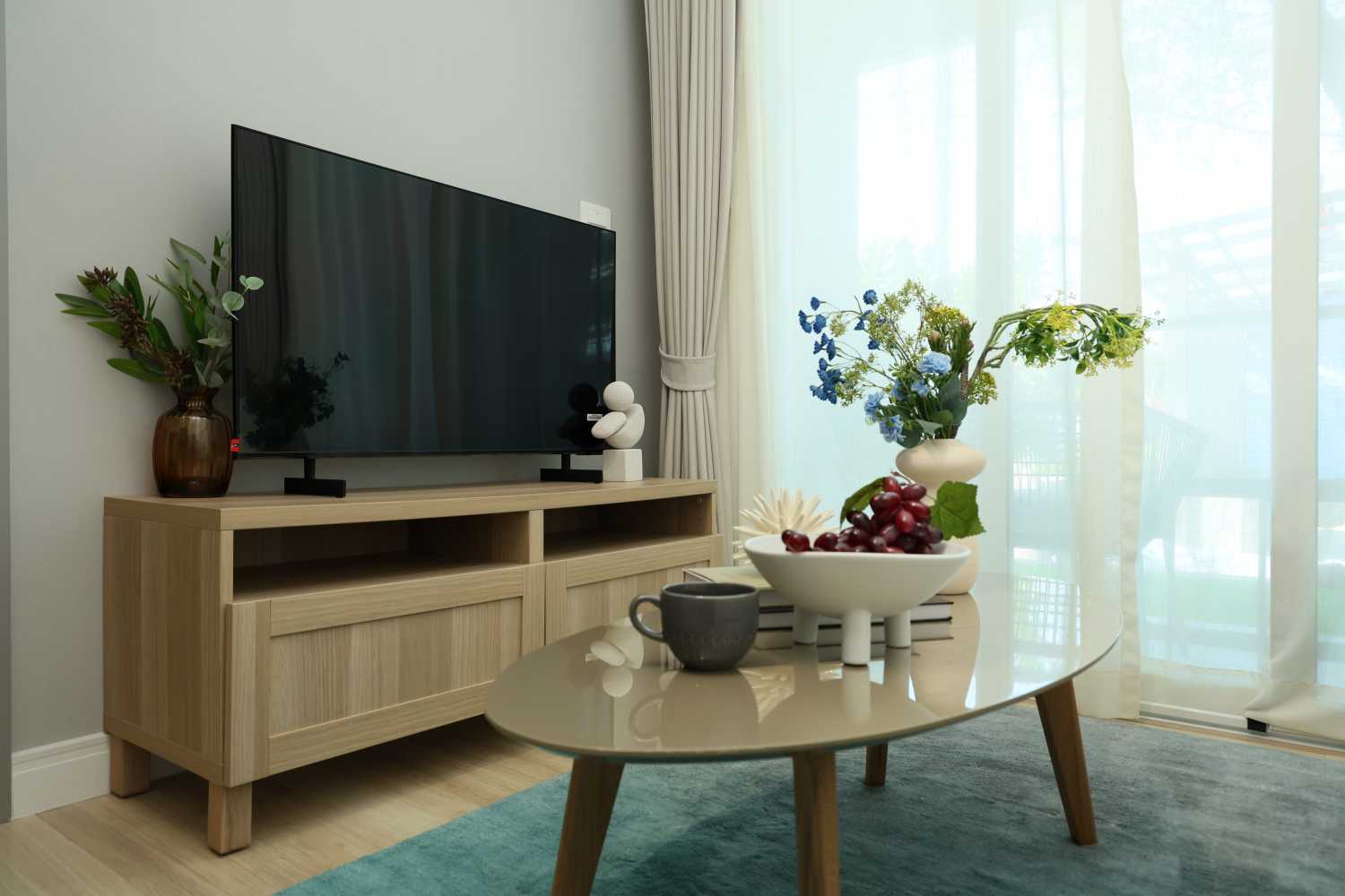 Property image - full photo 3
