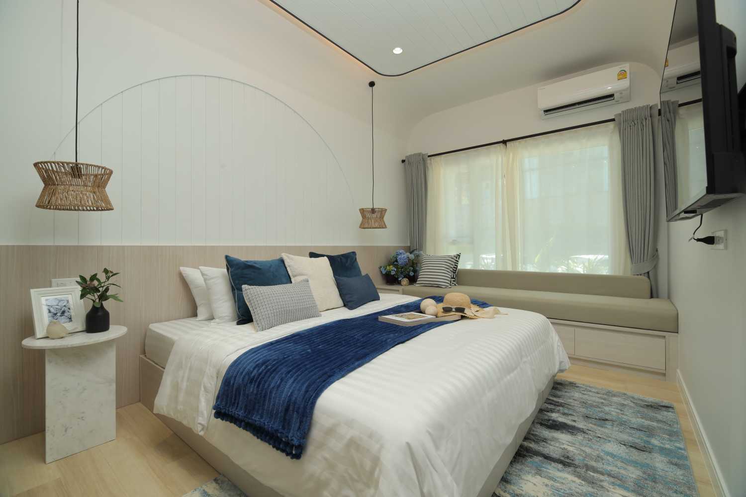 Property image - full photo 9