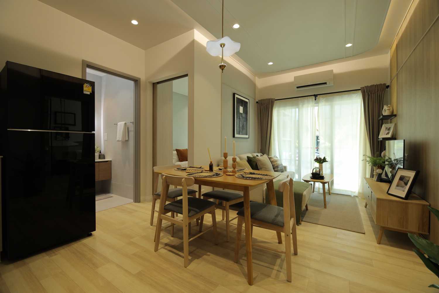 Property image - full photo 6