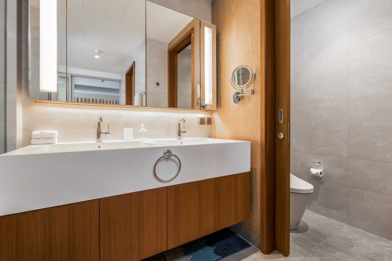 Property image - full photo 9