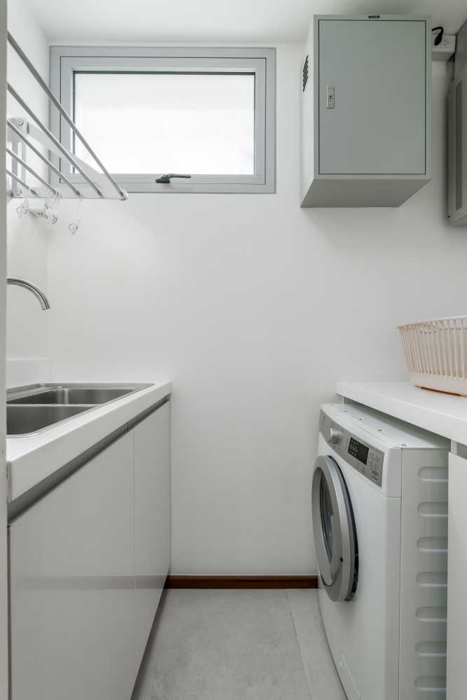 Property image - full photo 21