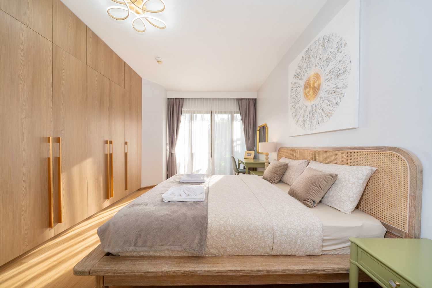 Property image - full photo 15