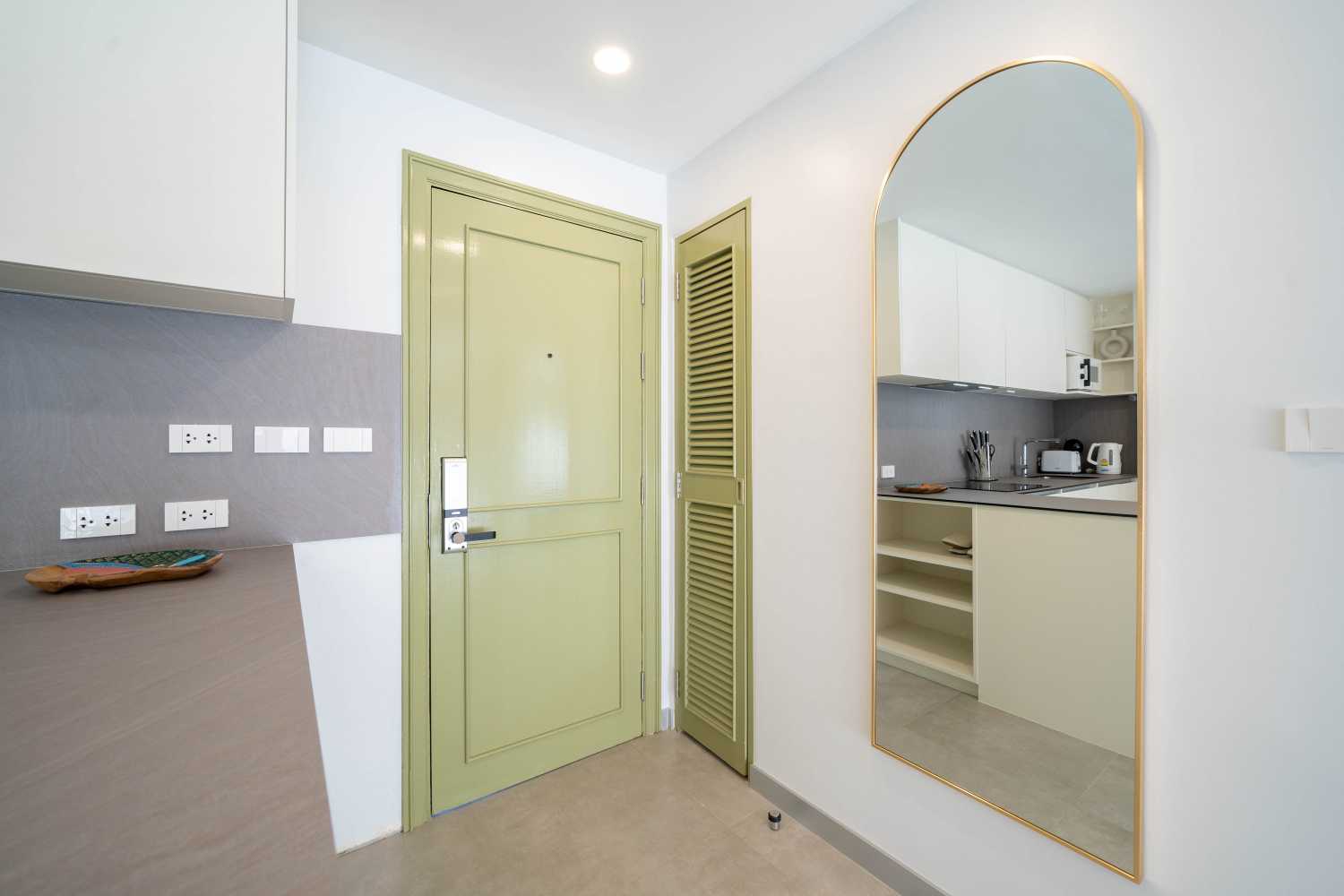 Property image - full photo 38