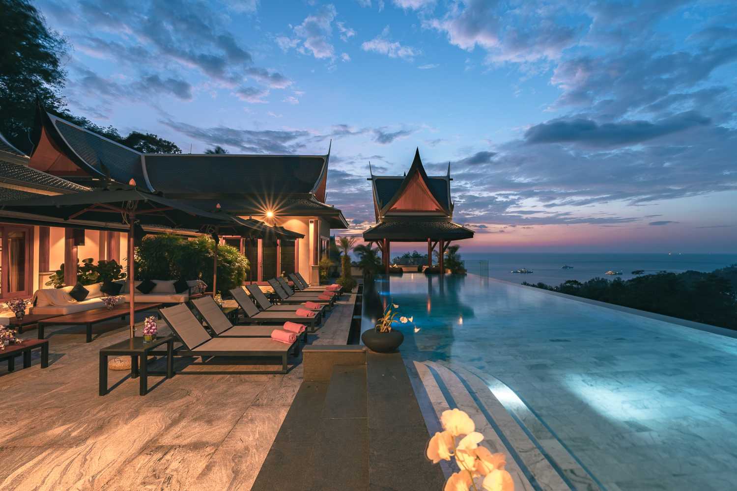 Property image - full photo 11
