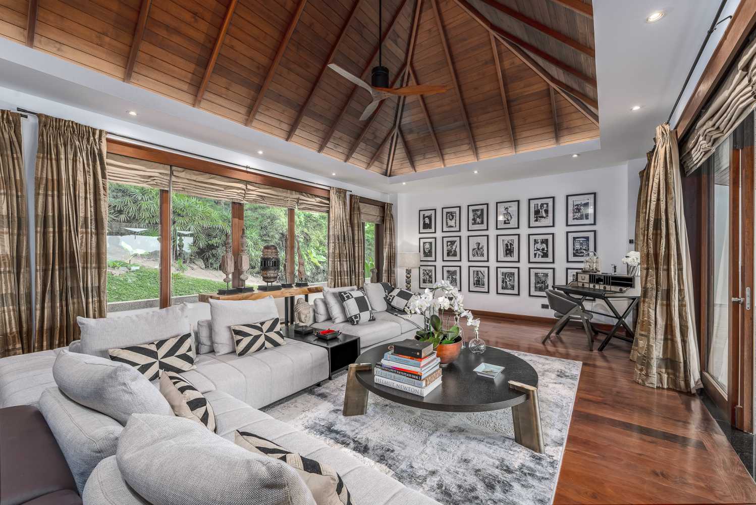 Property image - full photo 5